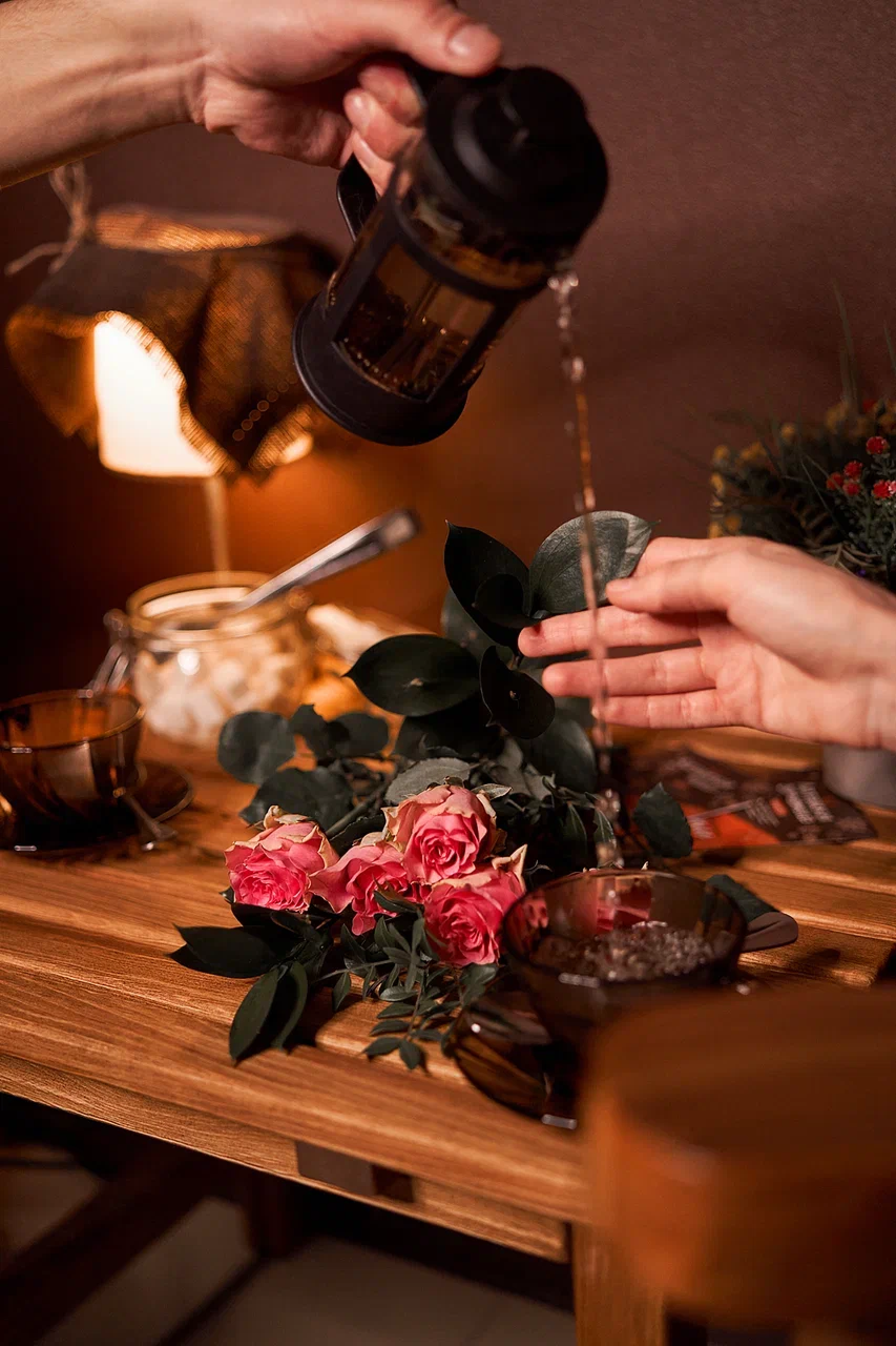 Подарить не вещь, а состояние. Кому подходит СПА в подарок и когда сертификат становится лучшей идеей для подарка